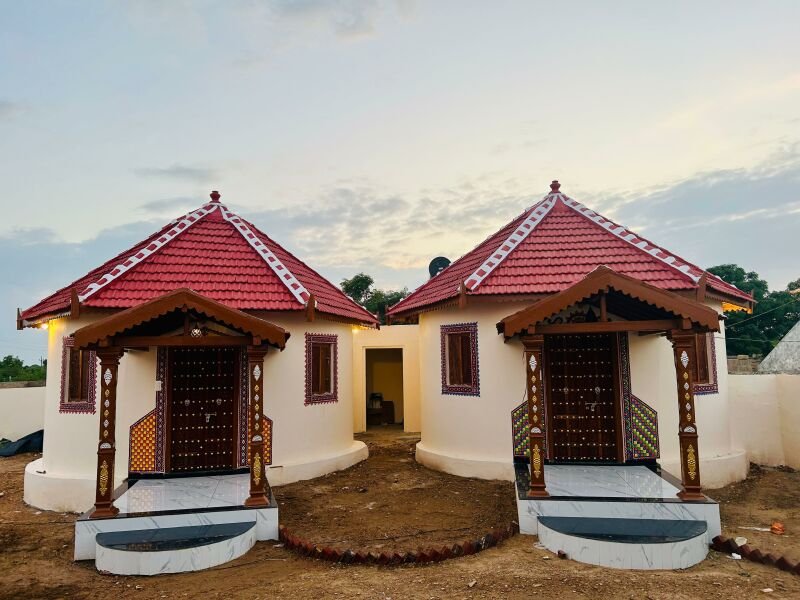 Rajwadi Bhunga Homestay in Dholavira - Dholavira Desert Homestay